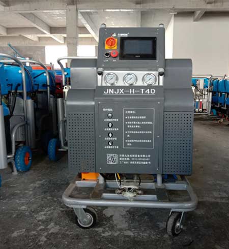 液壓可移動聚氨酯發(fā)泡機(jī)